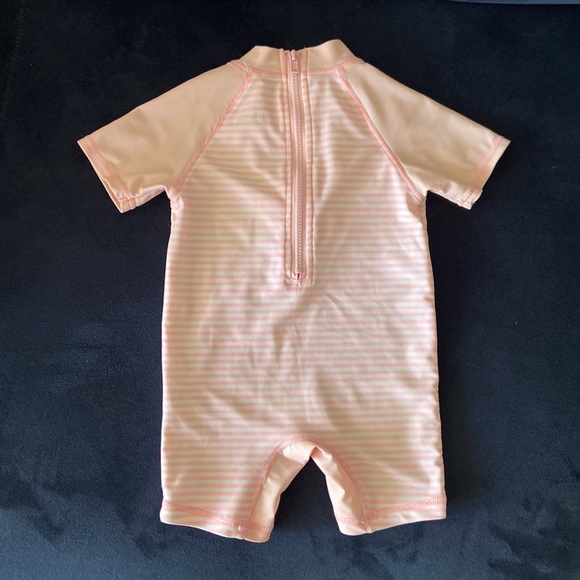 Little Me One-Piece Short Sleeve Swim Suit 6-9m - Picture 5 of 9